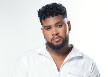 Chris Lebrón lanza su nuevo álbum “En Honor Al Que Ama”