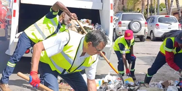 Alcaldía de Haina anuncia que retoma la recogida de basura sin mediación de compañía contratista