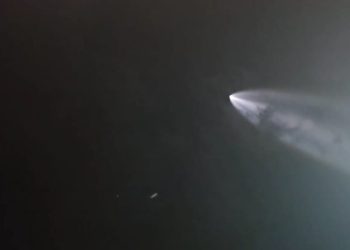 Cohete Falcon 9 de SpaceX visto desde RD