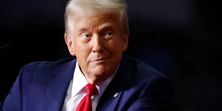 Legisladora propone declarar feriado el día del cumpleaños de Donald Trump