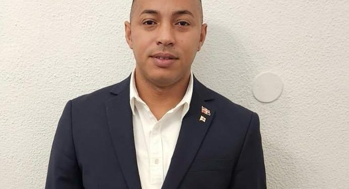 Denuncian supuesta corrupción en consulado de Génova, Italia