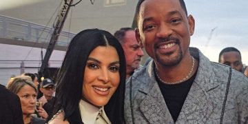 Tania Medina asiste a Premio Lo Nuestro con un diseño inspirado en íconos de la moda