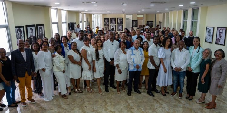 ACOPRO Juramenta Nueva Junta Directiva Para el Período 2024-2027