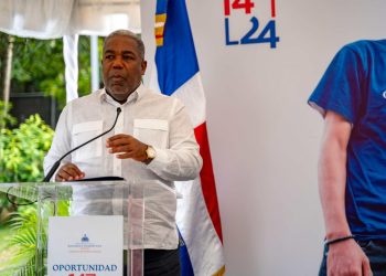 Presidente Abinader destaca aportes del programa Oportunidad 14-24 creado por Tony Peña