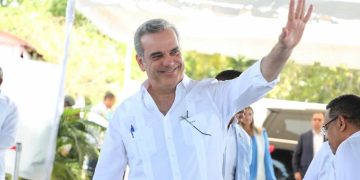 Presidente Abinader inaugurará este viernes carretera Comendador-Guaroa-Macasías en Elías Piña