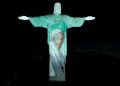 El Cristo Redentor de Río de Janeiro envía un mensaje de «fuerza» al papa Francisco