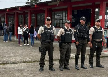 Detenidas 602 personas durante la jornada electoral en Ecuador