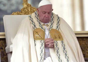 El Papa muestra una leve mejoría tras descansar bien toda la noche