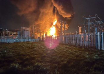 Trastorno mundial en los viajes tras el cierre del aeropuerto de Heathrow en Londres