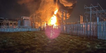 Trastorno mundial en los viajes tras el cierre del aeropuerto de Heathrow en Londres