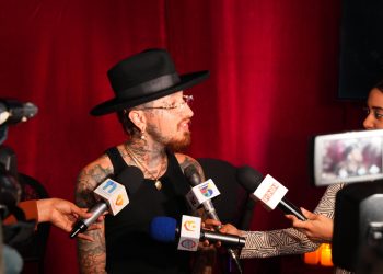Nanpa Básico, la estrella del rap colombiano presentó su álbum Duelo a la República Dominicana en una velada exclusiva