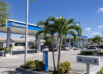EEUU pone fin a la licencia de Chevron en Venezuela y le da un mes para salir del país