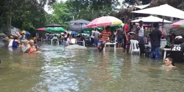 Prohíben uso de mesas y sillas dentro del río Yuna