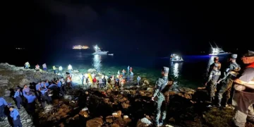 Tragedia en Honduras: Un avión cayó al mar tras despegar y dejó al menos doce fallecidos