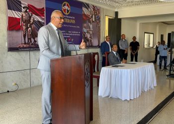 Presidente de la Hermandad dice líderes políticos tendrán que contar conmigo con los Veteranos