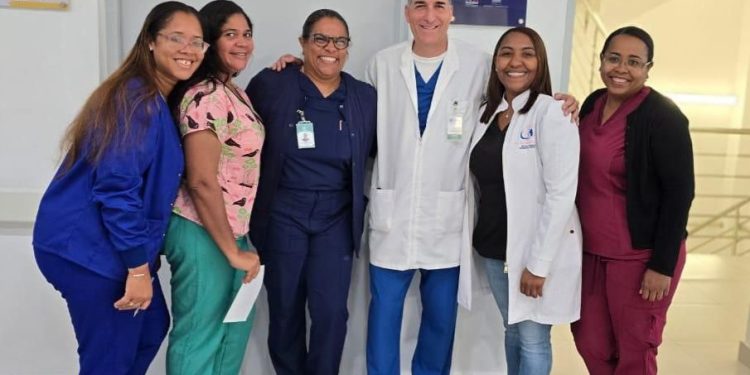 Inesimed realiza operativo médico en Villa Mella por el Día Internacional de la Mujer