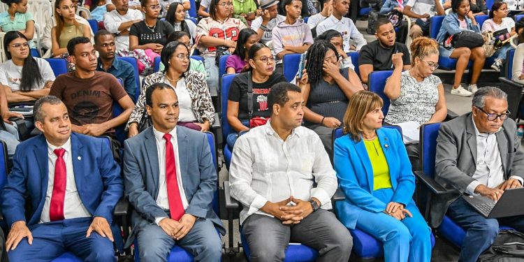 Escuela de Filosofía de la UASD celebra segunda edición Olimpiada de Filosofía Tomás Novas