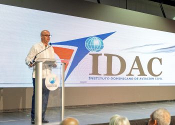 Director del IDAC Igor Rodríguez destaca aportes de la aviación civil a la economía dominicana