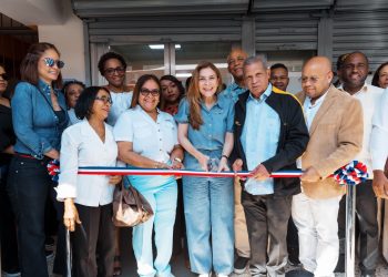 Alcaldía del Distrito Nacional inaugura funeraria en Villa Juana