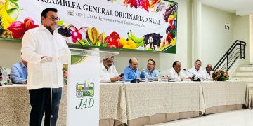 Juramentan a Roberto Serrano nuevo presidente del Consejo de Directores de la JAD