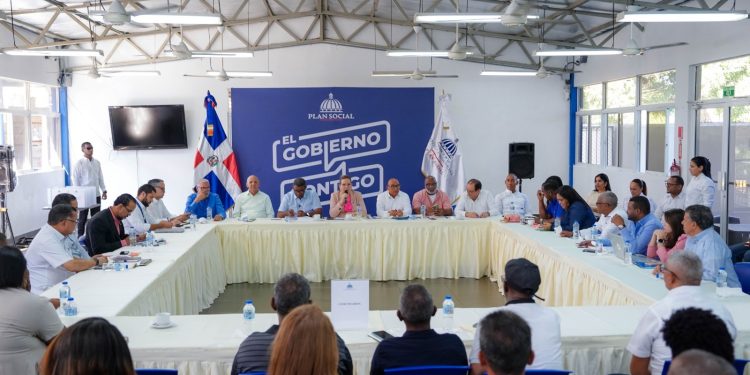 Destacan eficiencia y respuesta del Plan Social a través de programa “El Gobierno Contigo” en SDE