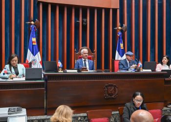 Senado aprueba proyecto que declara el 22 de julio Día Nacional del Oftalmólogo Dominicano