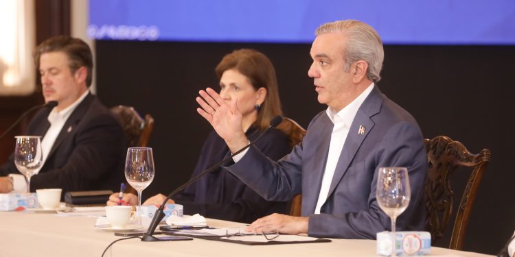 Presidente Abinader encabeza inicio de trabajos de comités sectoriales Meta RD 2036 para impulsar transformación económica del país y duplicar PIB nacional en próximos 11 años