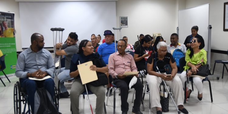 Ministro de Trabajo: “Ferias de empleo para personas con Discapacidad reafirman compromiso con la igualdad de oportunidades y no discriminación”