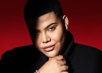 Belleza fresca y sofisticada: las claves de Robert Martínez para la alfombra roja de los Premios Soberano 2025