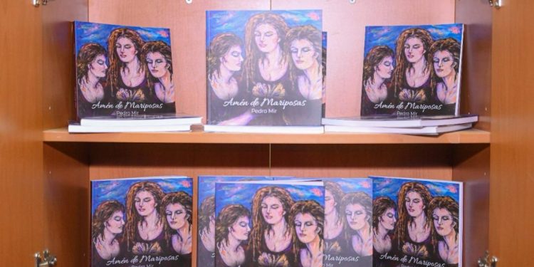 Presentan nueva edición libro “Amén de Mariposas” en homenaje a las hermanas Mirabal
