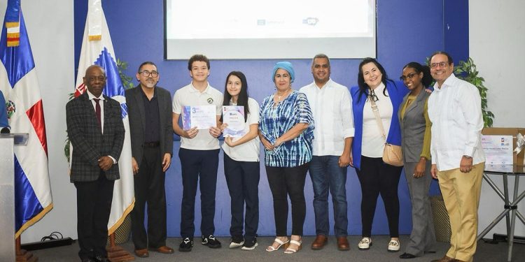 INPOSDOM convoca edición 54 del "Concurso Juvenil Internacional de Composiciones Epistolares 2025″