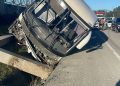911 coordina asistencia en accidente de autobús dejó cuatro heridos en la 6 de Noviembre