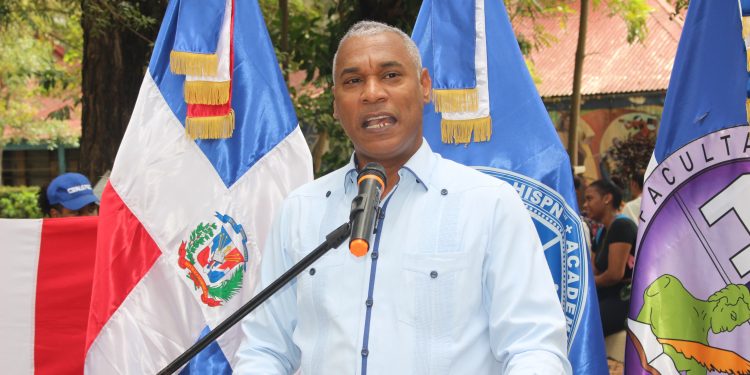 Gerardo Roa Ogando afirma: "Casas de acogida no son suficientes"