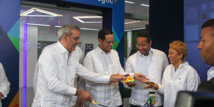 Presidente y director ejecutivo de CONADIS presentan avances de los primeros 100 días de gestión