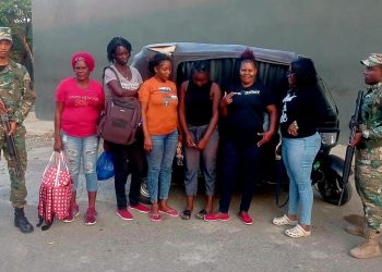 Abandonan dos moto-taxis con 12 haitianos indocumentados en Santiago Rodríguez