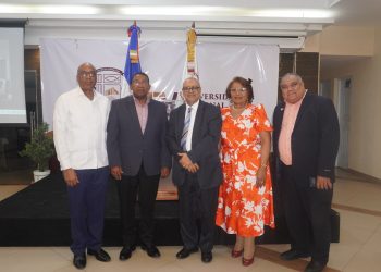 UNEV celebra seminario internacional de matemáticas y física EMAFTA 2025