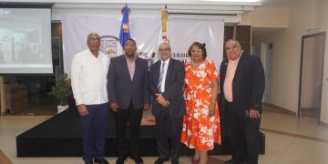 UNEV celebra seminario internacional de matemáticas y física EMAFTA 2025