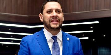 Cámara de Diputados reconoce al Cuerpo de Bomberos del DN en su 97 aniversario