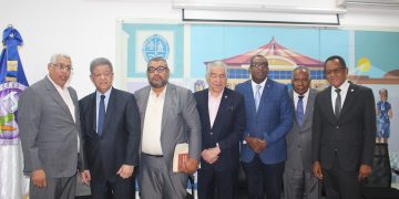 Escuela de Filosofía de la UASD pone en circulación el libro Escritos Filosóficos de la  RD (1930-1961) del maestro Danilo Pérez