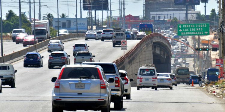 MOPC cerrará a partir de este lunes 45 pasos a desnivel y puentes en el GSD