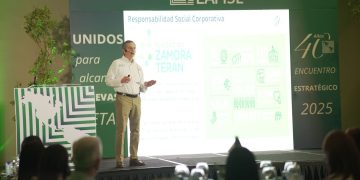 Banco Múltiple LAFISE realiza encuentro Visión Estratégica 2025
