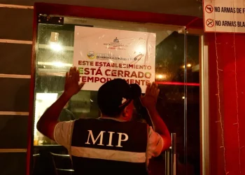 COBA cierra dos negocios y notifica a 15 en Dajabón y Loma de Cabrera