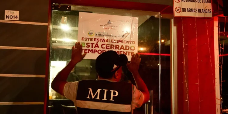 COBA cierra dos negocios y notifica a 15 en Dajabón y Loma de Cabrera