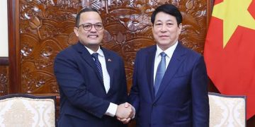 Presidente de Vietnam felicita al embajador Jaime Francisco Rodríguez