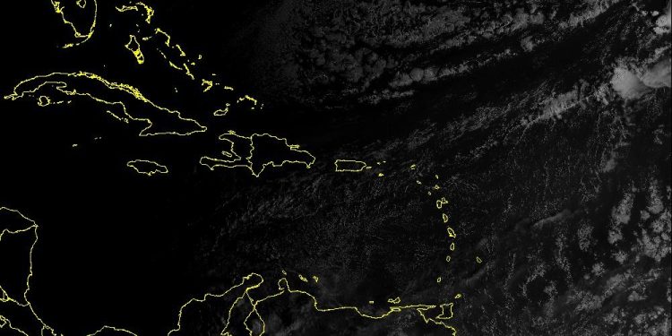 Indomet: se mantiene recomendación a operadores de embarcaciones ante oleaje peligroso en costa del Atlántico