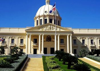 Gobierno designa 33 funcionarios en el servicio consular y diplomático