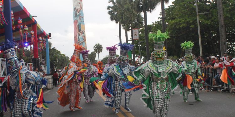 Ministerio de Cultura anuncia los ganadores del Desfile de Carnaval 2025