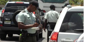 FP insta al gobierno del PRM explicar uso del dinero de las multas de tránsito