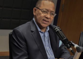 Presidente del PDI Ismael Reyes advierte comportamiento de militares en Friusa hará más fuerte movimiento antiinmigrante