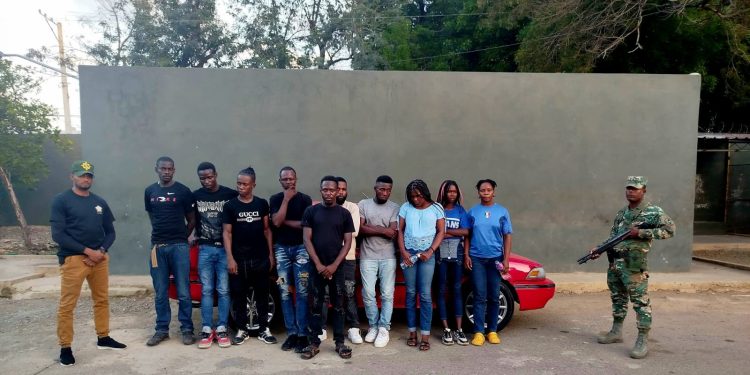 Detienen haitianos con compatriotas indocumentados en Valverde y San Juan